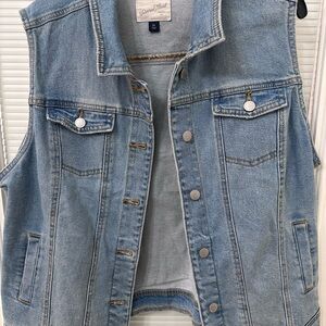 Universal Thread Light Blue Denim Vest